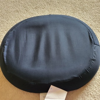 SAR 50,  Cushion For A Special Need. photo 3