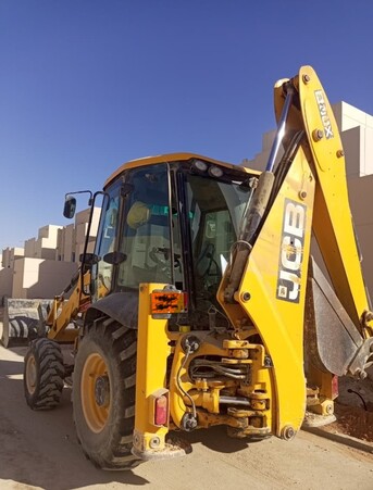 SAR 140000,  JCB 3CX Backhoe Loader 2014 photo 2