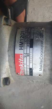 SAR 1000,  FOR SALE – ORIGINAL MAKITA DEMOLITION HAMMER photo 3
