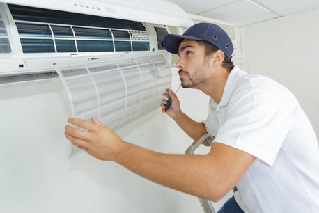 "Stay Cool This Summer! Expert AC Repair Services At Your Doorstep" INDIAN Technician" photo 1