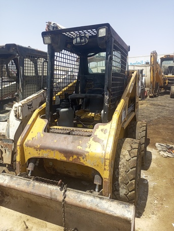 SAR 43000,  Skeed Steer Bobcat Cat B3 photo 2