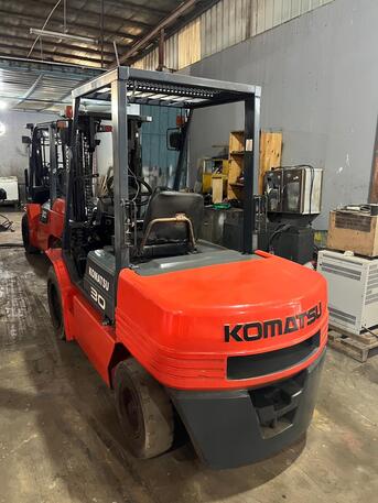3 Ton Electric Forklift Available 2026 Model photo 1