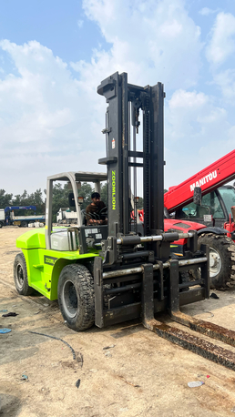 10 Ton Aramco - Approved Forklift For Rent photo 1