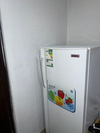 SAR 550,  Refrigerator photo 2