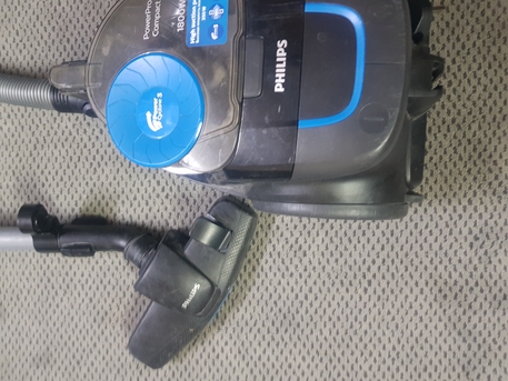 SAR 200,  Vaccuum photo 2