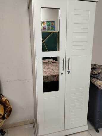 SAR 700,  King Size Bed photo 2