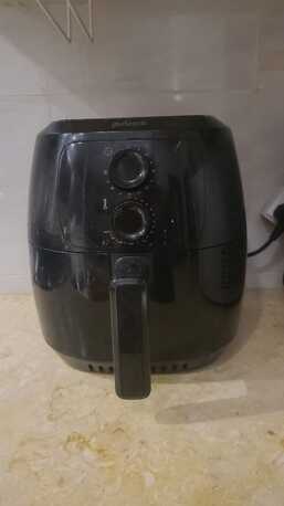 SAR 75,  Air Fryer photo 1
