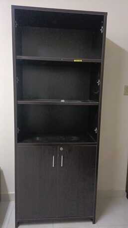 SAR 150,  Strong Wooden Bookshelf photo 1