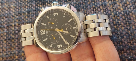 SAR 1160,  Tissot Chronograph Watch Big Dial 42mm For Men Original Swiss Made  1160 Riyals photo 1