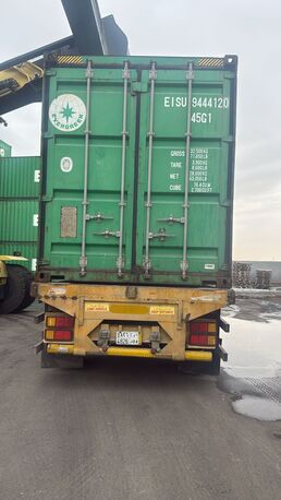 SAR 5500,  Portacabins And Used Shipping Containers For Storage For Sale In Good Price photo 2