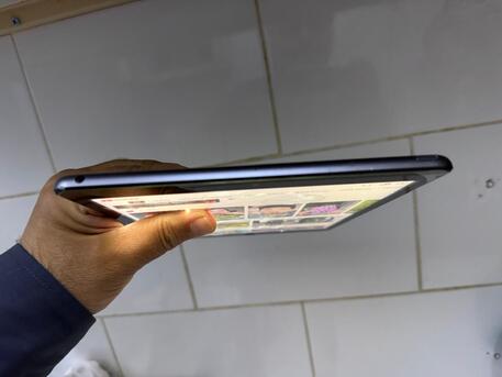 SAR 850,  APPLE IPAD 9 64GB 100% ORGINAL S photo 3