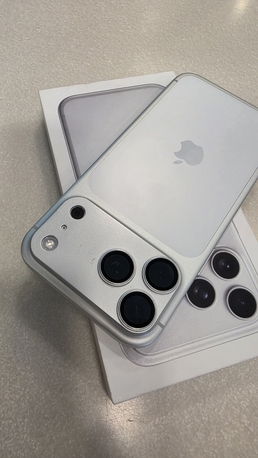 SAR 5500,  IPhone 17 Pro Max Sim Physical