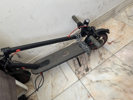 SAR 650,  Niyazi Standing Scooter 42v photo 2