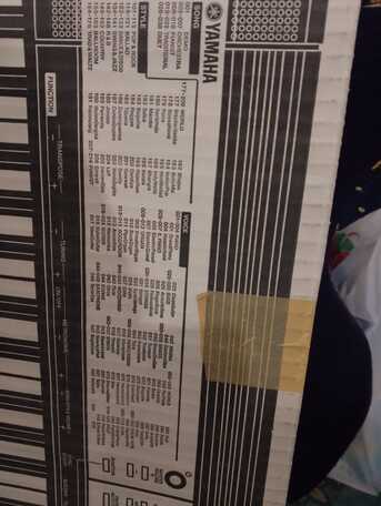 SAR 250,  YAMAHA PSR F50 PIANO/ORGAN 5-OCTAVES WITH STAND photo 3