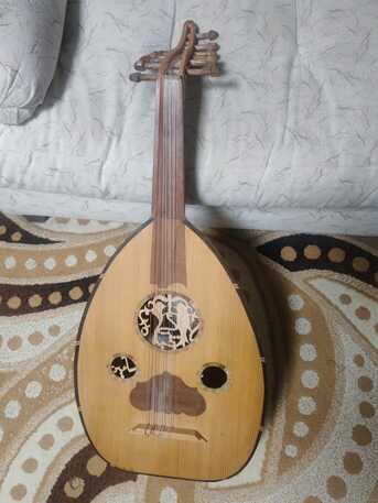 SAR 300,  Arabic Oud Musical Instrument For Sale - Good Condition photo 2