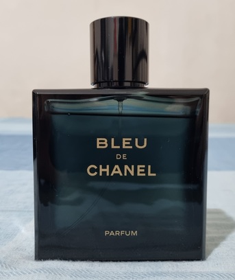 SAR 550,  Perfume - Bleu De Chanel Parfum (150ml) photo 2