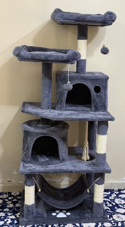 SAR 400,  A Cat Tree Is For Sale. Hardly 8 Months Old. Pic Found Herein. photo 1