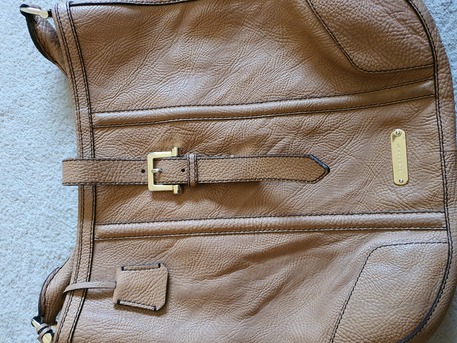 SAR 800,  Authentic Burberry Big Big Bag photo 2