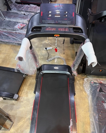 SAR 1099,  NEW TREADMILL FOR SALE 0537981203 photo 1
