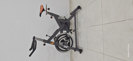 SAR 200,  Spinning Bike photo 3