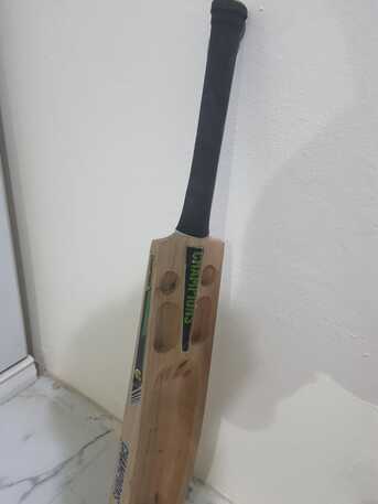 SAR 100,  Hard Tennis Champion Cricket Bat For Sale photo 3
