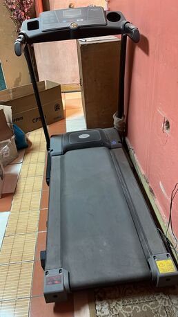 SAR 330,  Treadmill Urgent Sale photo 1