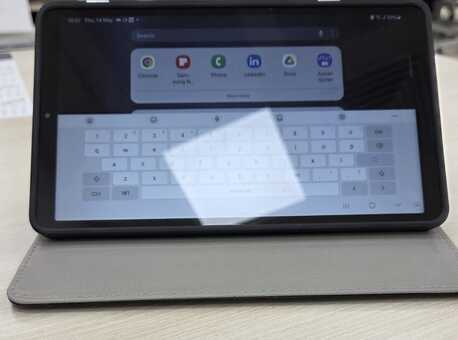 Samsung Tablet A9 Almost New photo 1