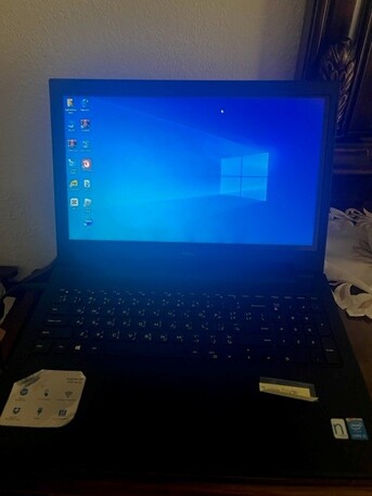 SAR 750,  Dell Laptop I3, 15'' Touch Screen, Very Good Condition photo 2