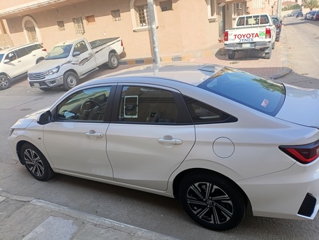 SAR 3500,  Toyota Yaris SD 2024  Y Plus photo 2