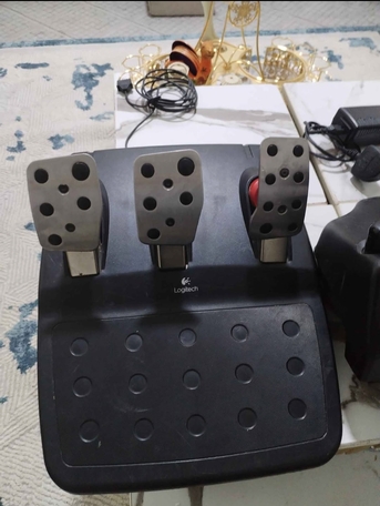 SAR 450,  Logitech G27 Wheel Set photo 1