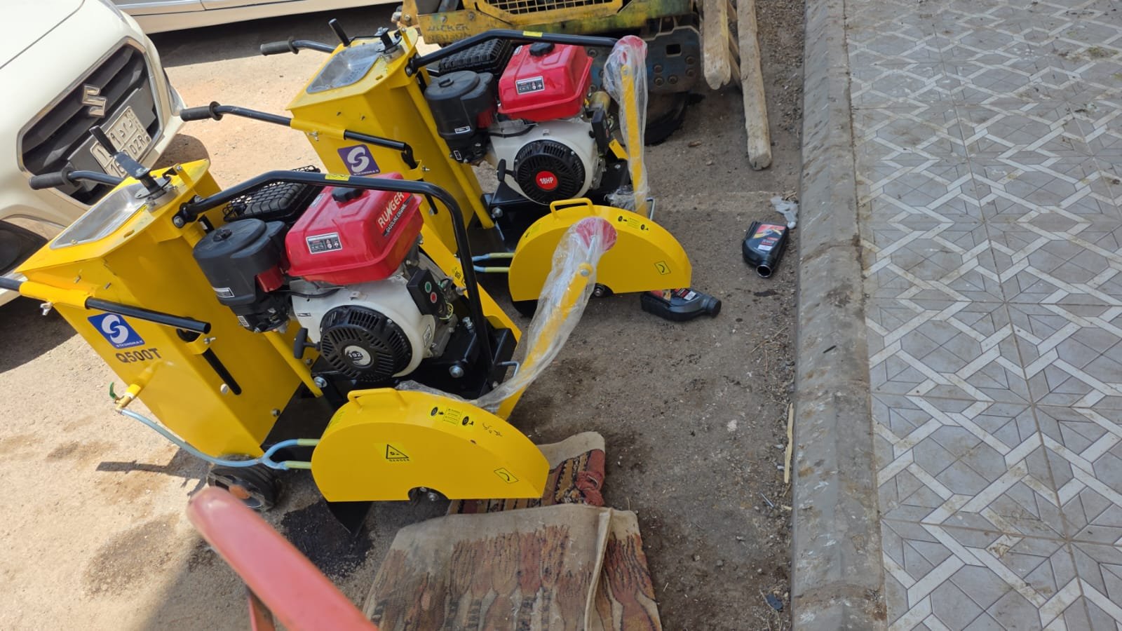Asphalt Cutter Rental Without Operator photo 3