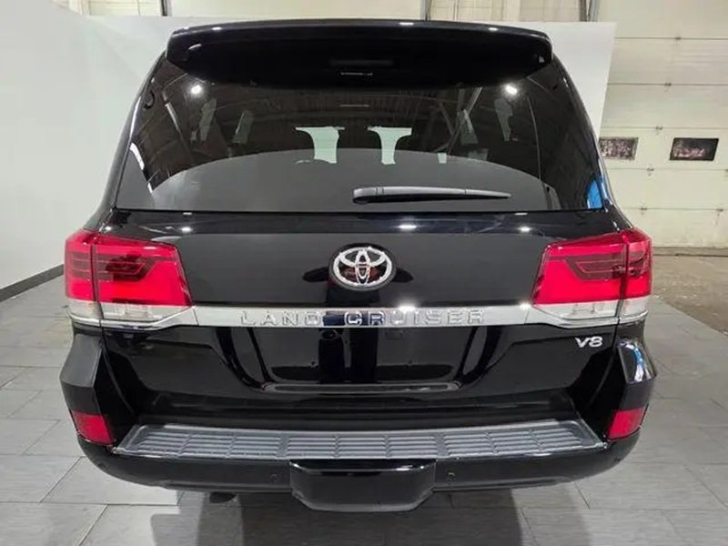 Used 2021 Toyota Land Cruiser Base photo 2