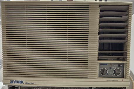 SAR 550,  Window AC Air Conditioners For Sale photo 1
