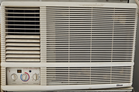 SAR 550,  Window AC Air Conditioners For Sale photo 2