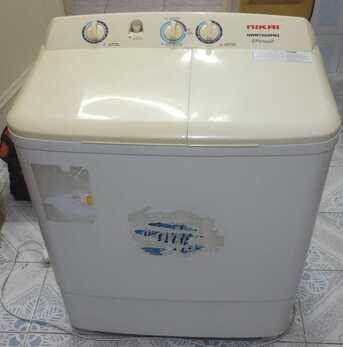 SAR 300,  Semi Automatic Washing Machine For Sale photo 1