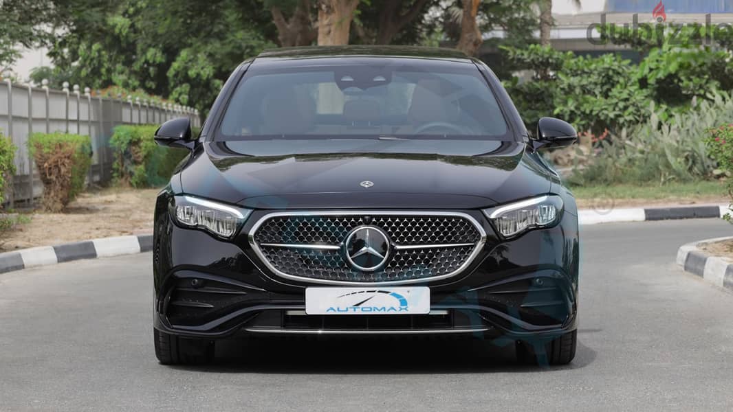 2026 Mercedes-Benz E200  AMG EQ Boost 2.0L RWD 0Km photo 2