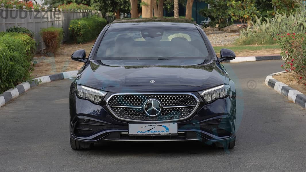 2026 Mercedes-Benz E200 AMG EQ Boost 2.0L RWD 0Km photo 2
