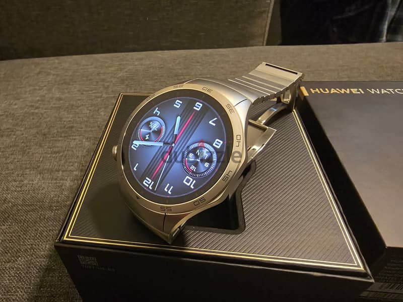 Huawei Watch GT 4 (46mm) Stainless Steel Premium photo 2