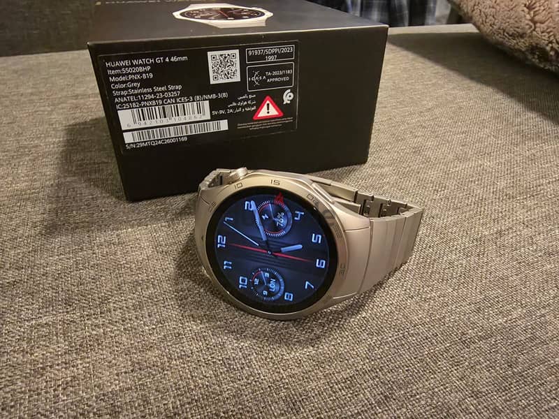 Huawei Watch GT 4 (46mm) Stainless Steel Premium photo 3