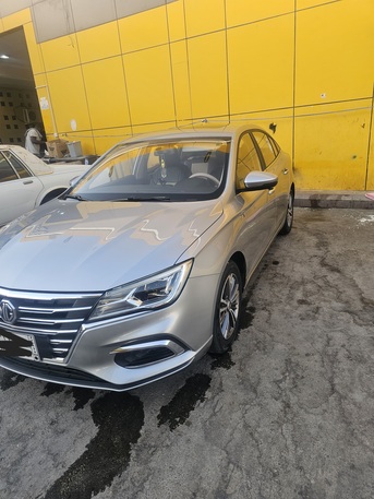 SAR 932,  MG5 1.5 Full Option Available For Lease Transfer photo 3