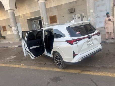 SAR 15000,  🚗 Toyota Veloz 2024 – Urgent Transfer Due To Final Exit 🚗  Toyota Veloz 2024 Full Option photo 2