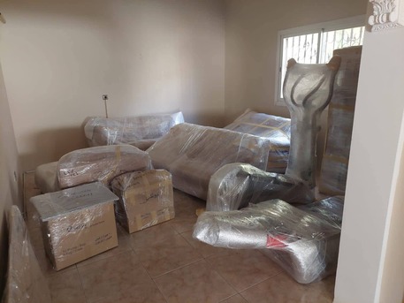 HOUSE SHIFTING MOVERS AND PACKER COMPANY PROFFISNAL TEAM REASONABLE PRICE TRUCKS FOR RENT photo 3