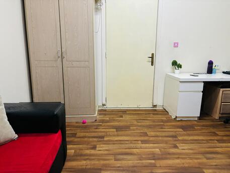 SAR 2000/month,  1 BR,  Room In A Flat Available, Near Stc Gate 3 Al Mursalat Riyadh photo 2