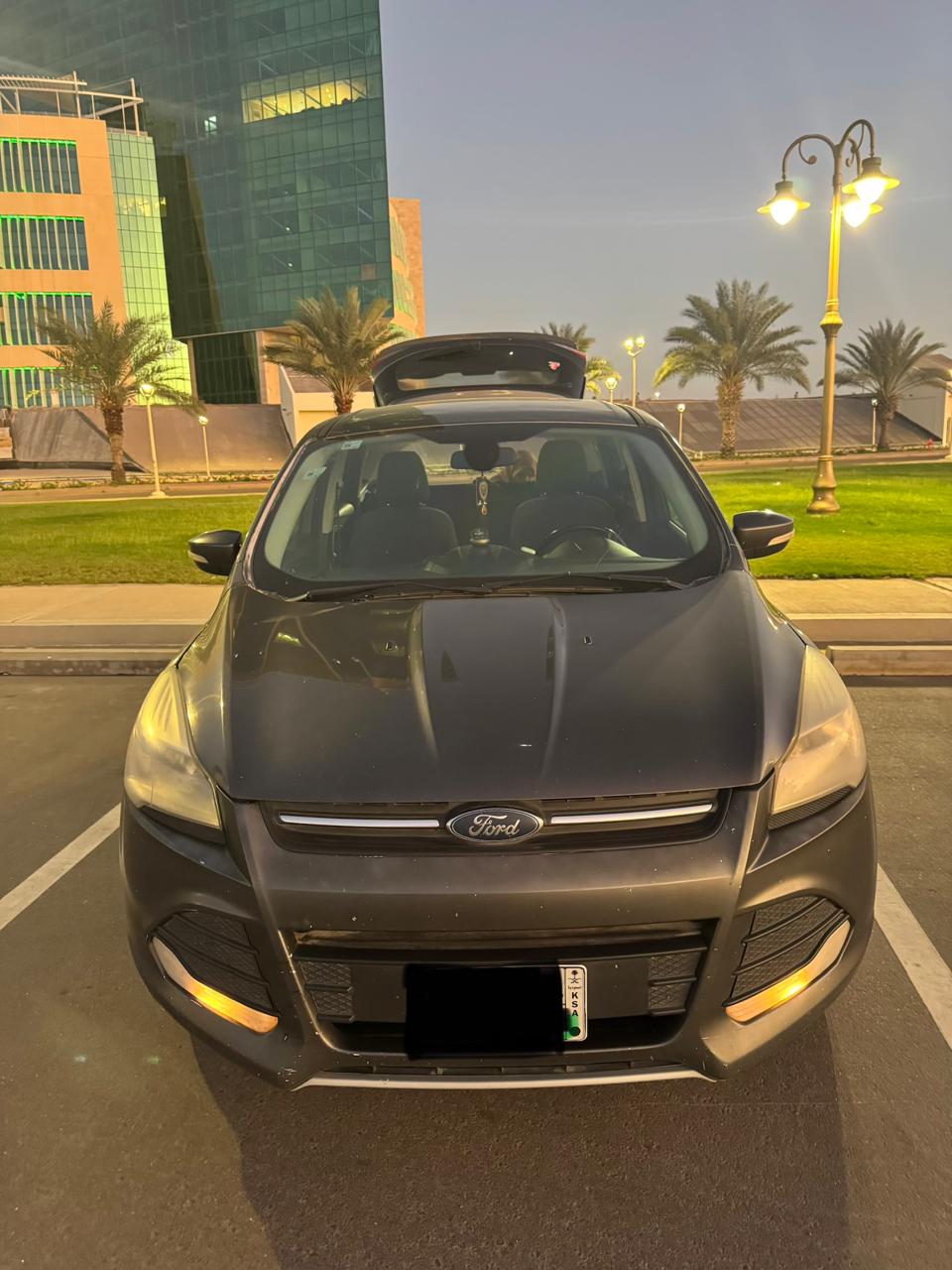 2016 Ford Escape photo 1