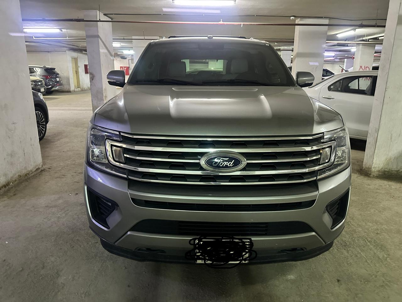 Ford Expedition XLT 2021 photo 1