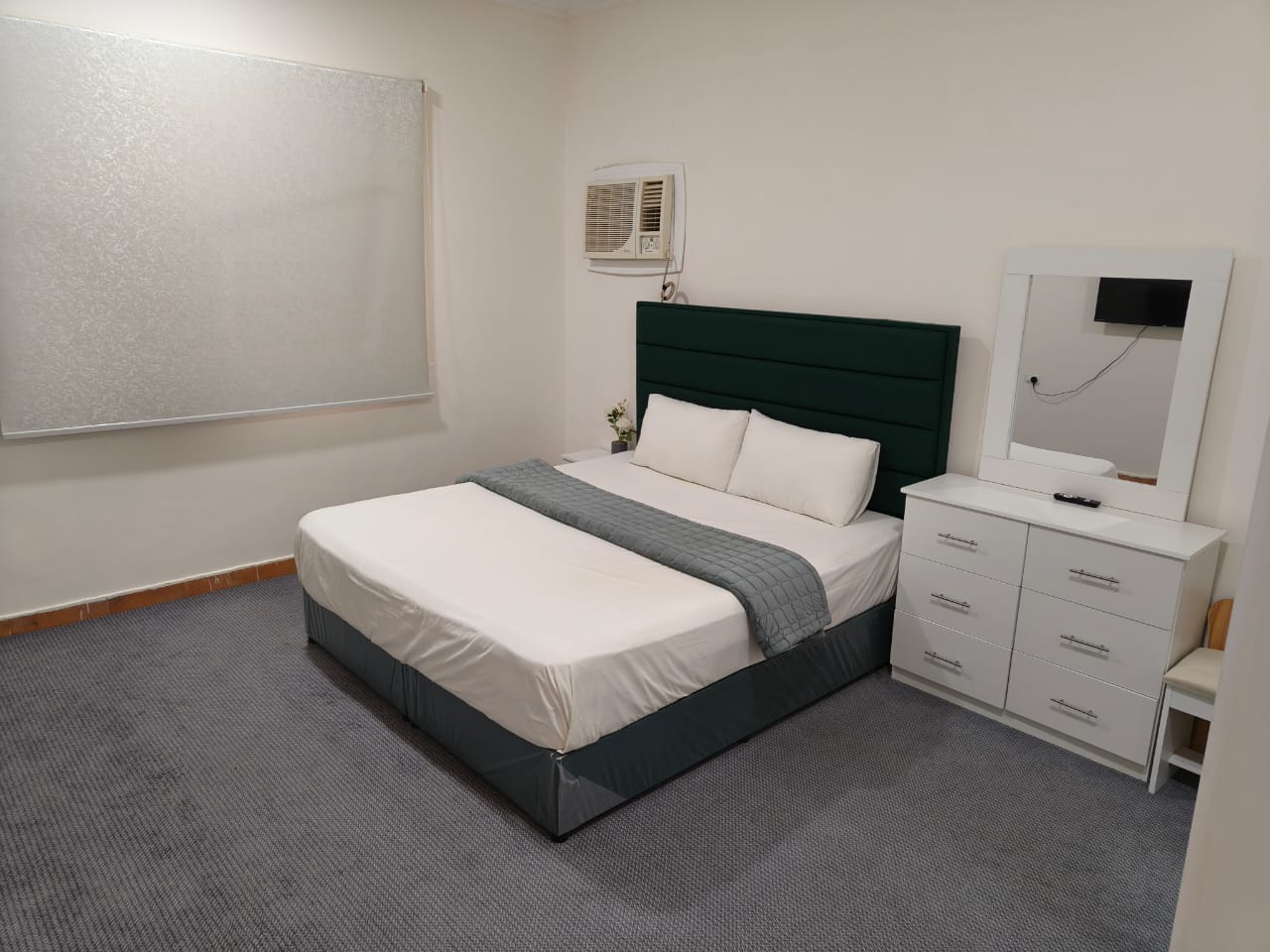 Premium Furnished Executive Room for Rent photo 1