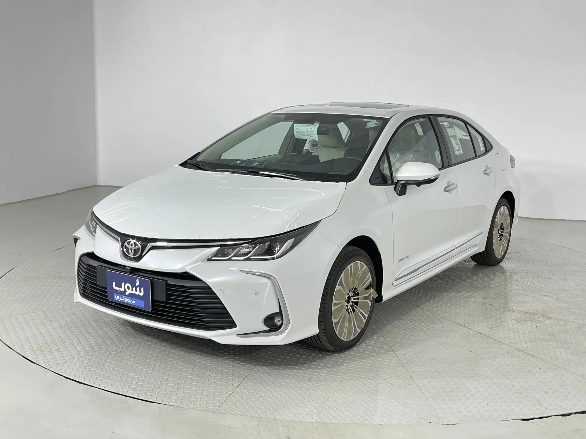 Car With Driver Available photo 1