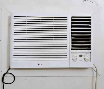 SAR 350,  Exchange Only 350sar Window Ac photo 2