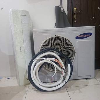 SAR 1100,  Split AC For Urgent Sale photo 1
