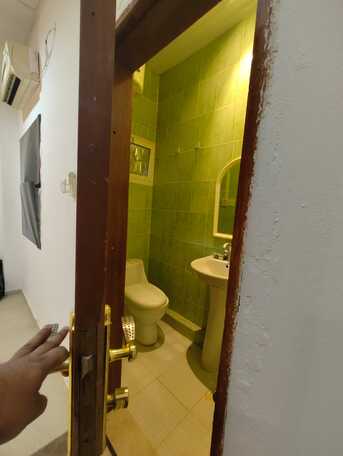 SAR 11000,  We Have 1 Room With Attached Washroom Available With Sharing Kitchen For Bachelor photo 1